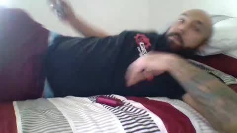 Mr8 online show from January 9, 9:05 pm