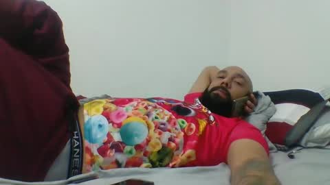 Mr8 online show from January 26, 2:24 am