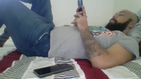 Mr8 online show from January 27, 6:52 pm