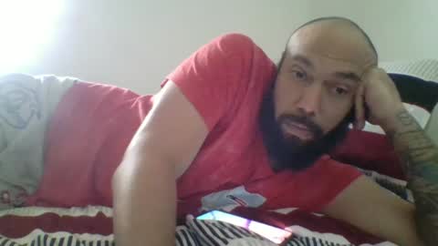 Mr8 online show from February 1, 9:40 pm