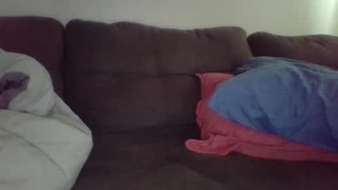 Mr8 online show from February 3, 6:28 pm