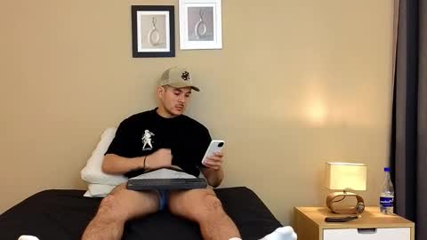 Danny  Aleja online show from December 2, 8:44 pm