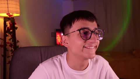 Mr Evans online show from December 18, 1:34 pm