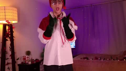 Mr Evans online show from December 24, 1:39 pm