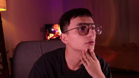 Mr Evans online show from December 27, 12:34 pm