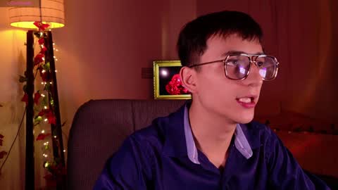 Mr Evans online show from December 31, 4:46 pm