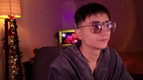 Mr Evans online show from January 10, 12:47 pm