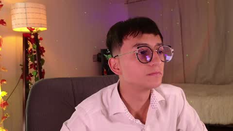 Mr Evans online show from January 31, 1:12 pm