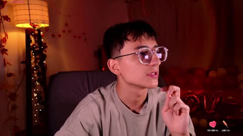 Mr Evans online show from February 7, 3:08 pm