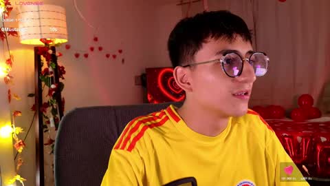 Mr Evans online show from February 13, 2:42 pm