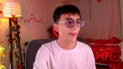 Mr Evans online show from February 14, 3:05 pm