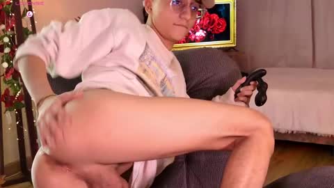 Mr Evans online show from February 26, 3:19 pm