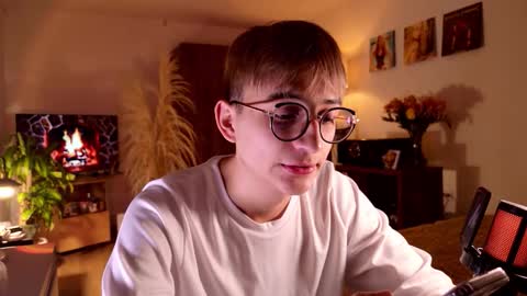 Mr Evans online show from September 17, 3:24 pm