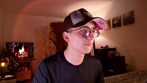 Mr Evans online show from October 16, 1:12 pm