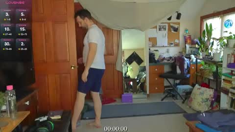 ninko online show from February 3, 4:41 pm