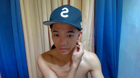 mr fucker213 online show from March 26, 9:15 am