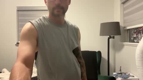 Snapshot of mr_halfling chatting on June 6, 10:09 am mr_halfling online show from June 6, 10:09 am