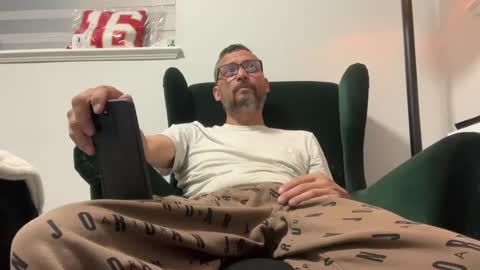 Snapshot of mr_halfling chatting on June 30, 6:25 am mr_halfling online show from June 30, 6:25 am