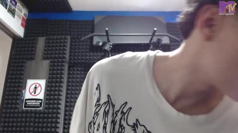 Snapshot of mr_lollipop77 chatting on February 25, 1:10 pm Call me Angel please online show from February 25, 1:10 pm