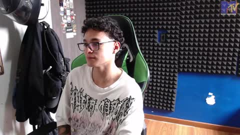 Snapshot of mr_lollipop77 chatting on April 2, 5:10 pm Call me Angel please online show from April 2, 5:10 pm