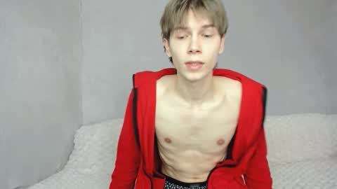 Makentoshi online show from March 11, 8:42 am