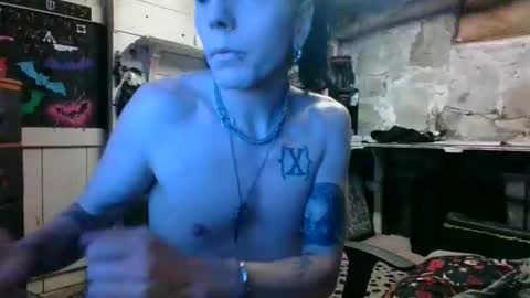 Snapshot of mr_master_sir chatting on February 1, 10:37 am mr_master_sir online show from February 1, 10:37 am