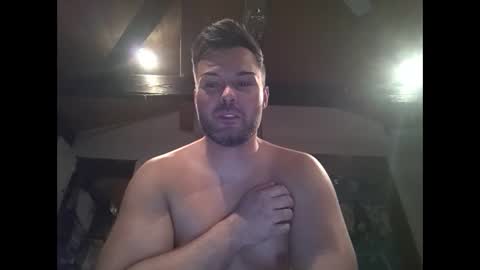 Snapshot of mr_niceguy100 chatting on March 3, 12:26 am mr_niceguy100 online show from March 3, 12:26 am
