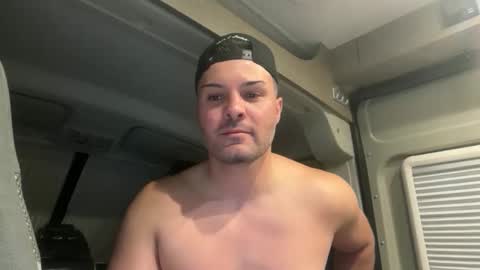 Snapshot of mr_niceguy100 chatting on February 10, 6:23 pm mr_niceguy100 online show from February 10, 6:23 pm