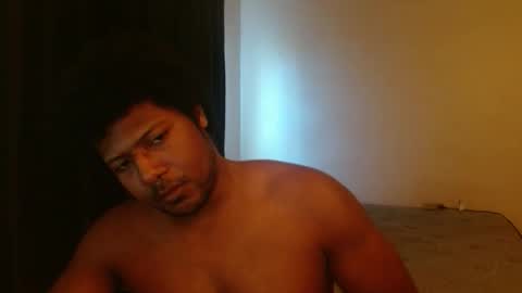 mr_nobody_100 online show from March 2, 11:33 pm