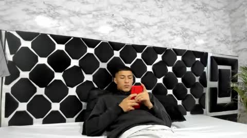 Mr Porn  online show from May 2, 3:17 pm