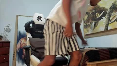 mr_stiven_ online show from March 19, 3:43 am