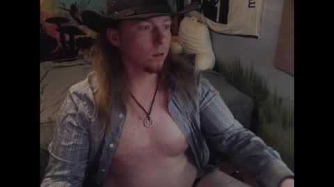 mr_strawberry online show from January 18, 1:04 pm