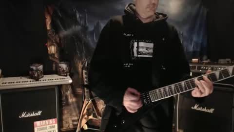 Snapshot of mr_walters chatting on November 30, 9:24 am ZombieGhost online show from November 30, 9:24 am