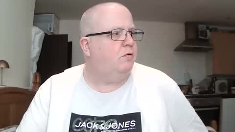 Snapshot of mralistairgoldiegmailcom chatting on April 22, 11:01 am Professor-Perv online show from April 22, 11:01 am