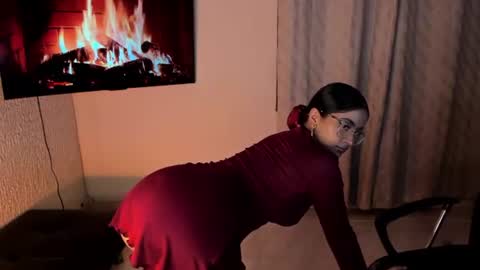 Snapshot of mrandmrssmith139698 chatting on July 25, 12:53 am Mr. Mrs. Smith online show from July 25, 12:53 am