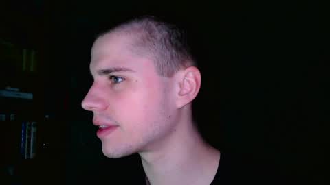 Snapshot of mrbepsik chatting on March 1, 8:33 pm Mr Roman online show from March 1, 8:33 pm