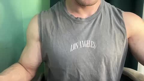 Mrbiceps23 online show from December 24, 2:22 pm