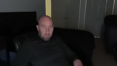 Snapshot of mrbignuts469 chatting on December 15, 12:09 pm mrbignuts469 online show from December 15, 12:09 pm