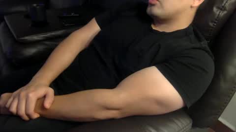 Snapshot of mrbree chatting on January 3, 2:32 am Mr Bree online show from January 3, 2:32 am