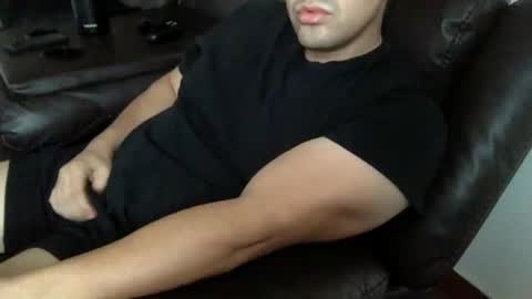 Snapshot of mrbree chatting on October 8, 5:54 pm Mr Bree online show from October 8, 5:54 pm