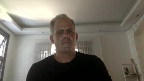 mrbulgez online show from April 3, 5:00 pm