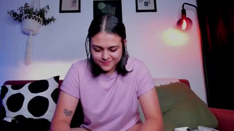 Laura online show from October 28, 10:45 pm