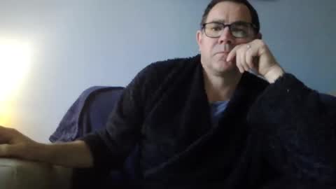 Snapshot of mrcaruso chatting on February 16, 7:26 am Mrcaruso online show from February 16, 7:26 am