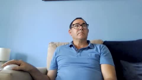 Snapshot of mrcaruso chatting on October 19, 3:23 pm Mrcaruso online show from October 19, 3:23 pm