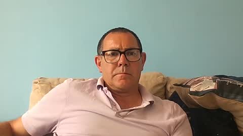 Snapshot of mrcaruso chatting on April 21, 4:23 pm Mrcaruso online show from April 21, 4:23 pm
