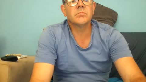 Snapshot of mrcaruso chatting on July 25, 8:34 am Mrcaruso online show from July 25, 8:34 am