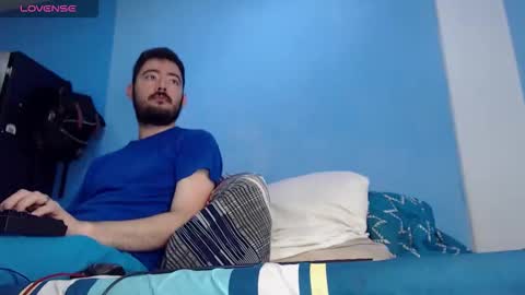 Snapshot of mrchrisdaniel chatting on November 12, 7:03 pm Christtofer online show from November 12, 7:03 pm