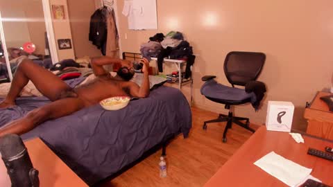 Chuck Daily online show from December 22, 4:50 am