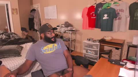 Chuck Daily online show from October 8, 5:27 am