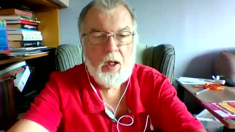 Snapshot of mrcloseup chatting on July 4, 5:35 am mrcloseup online show from July 4, 5:35 am